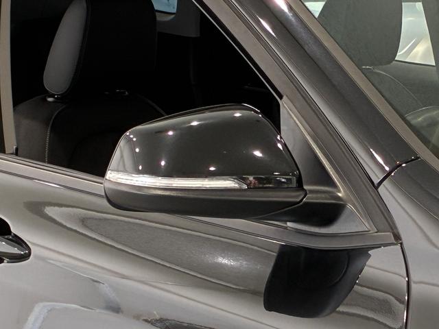 Ｘ１ 　レザーシート　パワーリアゲート　ＬＥＤヘッドライト　１８インチアルミホイール　ＡＣＣ　ＥＴＣ（33枚目）