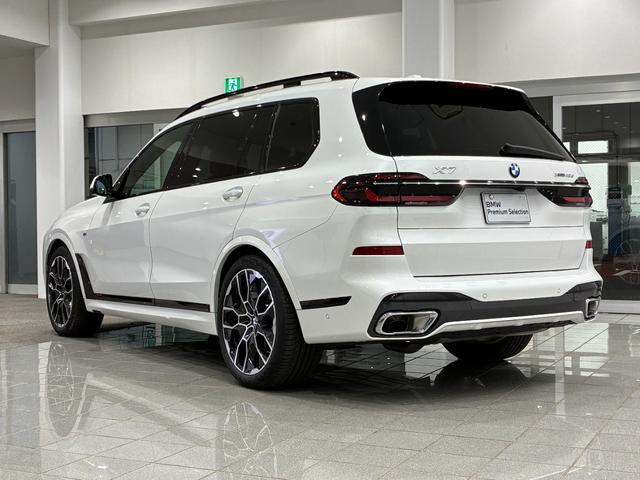 Ｘ７ ｘＤｒｉｖｅ　４０ｄ　Ｍスポーツ　全国２年保証　パノラマガラスサンルーフ　レザーシート　フルセグＴＶチューナー　パワーリアゲート　ＬＥＤヘッドライト　２２インチアルミホイール　ＡＣＣ　ＥＴＣ（3枚目）