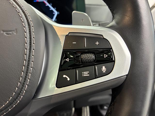 Ｘ７ ｘＤｒｉｖｅ　４０ｄ　Ｍスポーツ　全国２年保証　パノラマガラスサンルーフ　レザーシート　フルセグＴＶチューナー　パワーリアゲート　ＬＥＤヘッドライト　２２インチアルミホイール　ＡＣＣ　ＥＴＣ（12枚目）