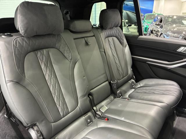 Ｘ７ ｘＤｒｉｖｅ　４０ｄ　Ｍスポーツ　全国２年保証　パノラマガラスサンルーフ　レザーシート　フルセグＴＶチューナー　パワーリアゲート　ＬＥＤヘッドライト　２２インチアルミホイール　ＡＣＣ　ＥＴＣ（22枚目）