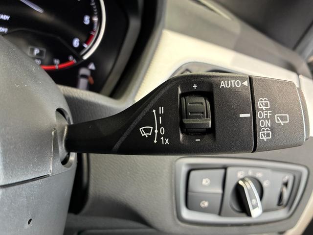 Ｘ１ ｘＤｒｉｖｅ　１８ｄ　Ｍスポーツ　ハーフレザーシート　パワーリアゲート　リアカメラ　ＬＥＤヘッドライト　１９インチアルミホイール　ＥＴＣ（17枚目）