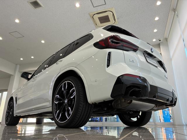 Ｘ３ Ｍ４０ｄ　全国２年保証　レザーシート　フルセグＴＶチューナー　パワーリアゲート　ＬＥＤヘッドライト　２１インチアルミホイールＡＣＣ　ＥＴＣ（39枚目）