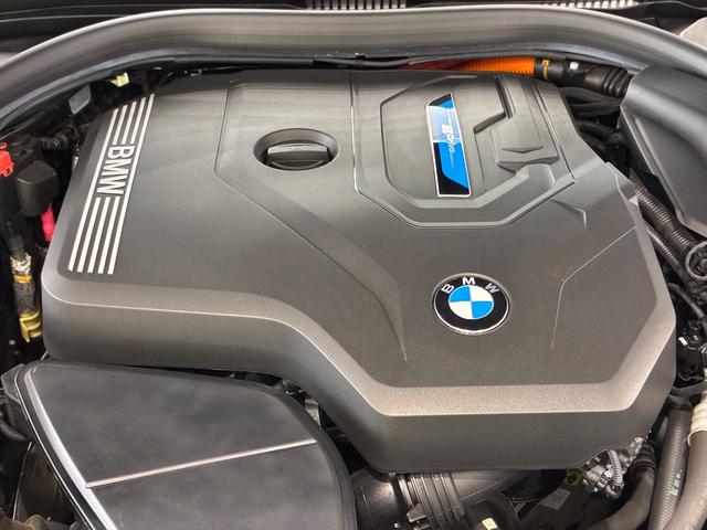 ５シリーズ ５３０ｅ　Ｍスポーツ　全国２年保証　レザーシート　フルセグＴＶチューナー　ヘッドアップディスプレイ　ＬＥＤヘッドライト　１９インチアルミホイール　ＡＣＣ　ＥＴＣ（13枚目）