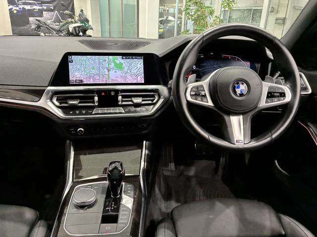 ３シリーズ ３３０ｉ　Ｍスポーツ　ファストトラックＰ　レザーシート　フルセグＴＶチューナー　パワーリアゲート　ＬＥＤヘッドライト　１９インチアルミホイール　ＡＣＣ　ＥＴＣ（2枚目）