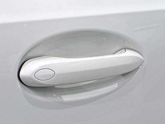 ３シリーズ ３３０ｉ　Ｍスポーツ　ファストトラックＰ　レザーシート　フルセグＴＶチューナー　パワーリアゲート　ＬＥＤヘッドライト　１９インチアルミホイール　ＡＣＣ　ＥＴＣ（30枚目）