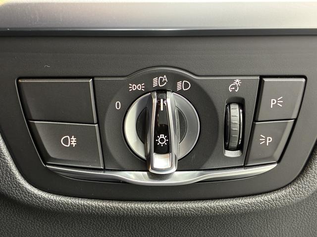 X4 xDrive 20d Mスポーツ 全国2年保証 パノラマガラスサンルーフ ハーマンカードンスピーカー レザーシート フルセグTVチューナー パワーリアゲート 20インチアルミホイール ACC ETC(15枚目)