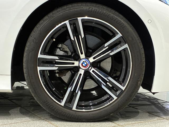 3シリーズ 320d xDrive Mスポーツ 全国2年保証 レザーシートパワーリアゲート LEDヘッドライト 18インチアルミホイール ACC ETC(6枚目)