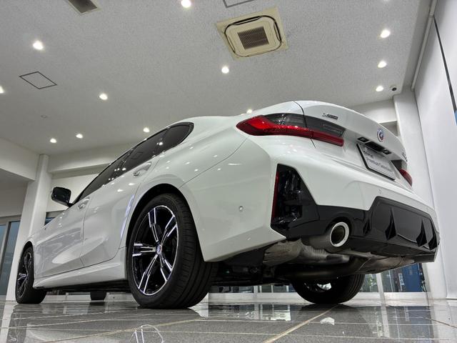 3シリーズ 320d xDrive Mスポーツ 全国2年保証 レザーシートパワーリアゲート LEDヘッドライト 18インチアルミホイール ACC ETC(39枚目)