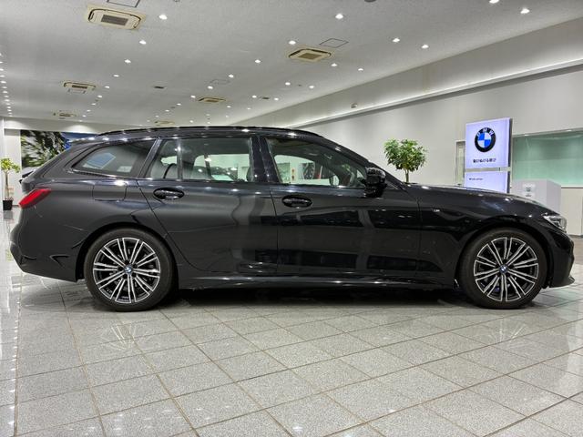 ３シリーズ ３２０ｄ　ｘＤｒｉｖｅツーリング　Ｍスポーツ　ガラスサンルーフ　ハーフレザーシート　パワーリアゲート　ＬＥＤヘッドライト　１８インチアルミホイール　ＡＣＣ　ＥＴＣ（4枚目）