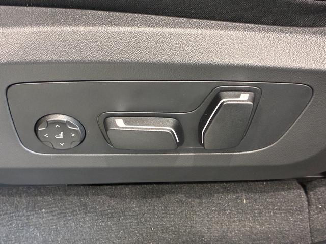 Ｘ３ ２０ｄ　ｘＤｒｉｖｅ　Ｍスポーツ　全国２年保証　レザーシート　フルセグＴＶチューナー　パワーリアゲート　ＬＥＤヘッドライト　１９インチアルミホイール　ＥＴＣ　ＡＣＣ（26枚目）