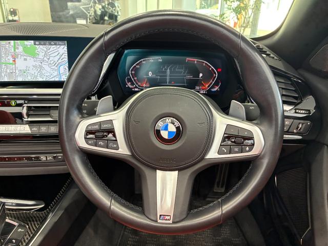 Ｚ４ ｓＤｒｉｖｅ２０ｉ　Ｍスポーツ　レザーシート　フルセグＴＶチューナー　ＬＥＤヘッドライト　１９インチアルミホイール　ＥＴＣ　ＡＣＣ（14枚目）