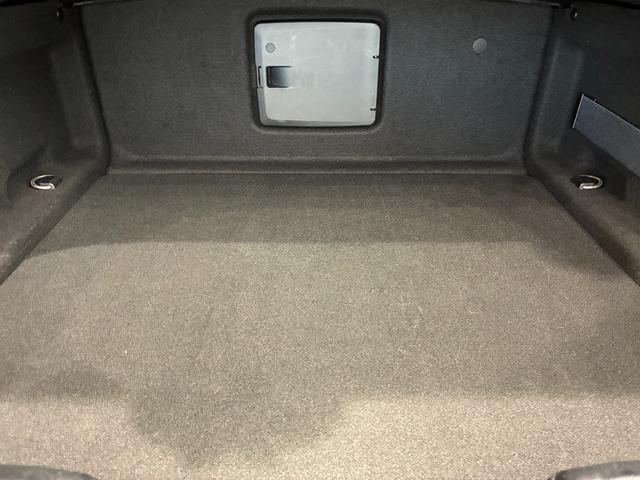 Ｚ４ ｓＤｒｉｖｅ２０ｉ　Ｍスポーツ　レザーシート　フルセグＴＶチューナー　ＬＥＤヘッドライト　１９インチアルミホイール　ＥＴＣ　ＡＣＣ（38枚目）