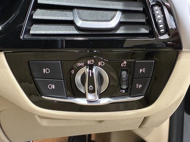 ５シリーズ ５２３ｄツーリング　Ｍスポーツ　レザーシート　フルセグＴＶチューナー　パワーリアゲート　ＬＥＤヘッドライト　１９インチアルミホイール　ＡＣＣ　ＥＴＣ（15枚目）