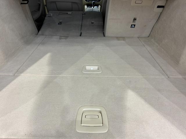 ５シリーズ ５２３ｄツーリング　Ｍスポーツ　レザーシート　フルセグＴＶチューナー　パワーリアゲート　ＬＥＤヘッドライト　１９インチアルミホイール　ＡＣＣ　ＥＴＣ（37枚目）