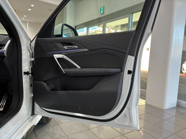 ☆　この度は弊社車両をご覧頂きまして誠にありがとうございました。ご質問、お問合せ等は何なりとご連絡くださいませ。ご検討の程よろしくお願い致します。無料電話　００７８−６０４２−１２３１