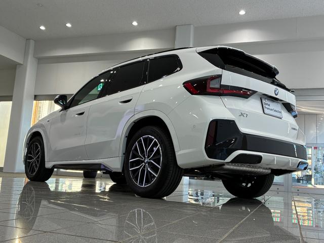 ☆　この度は弊社車両をご覧頂きまして誠にありがとうございます。ご質問、お問合せは何なりとご連絡くださいませ。ご検討の程よろしくお願い致します。無料電話は００７８−６０４２−１２３１になります。