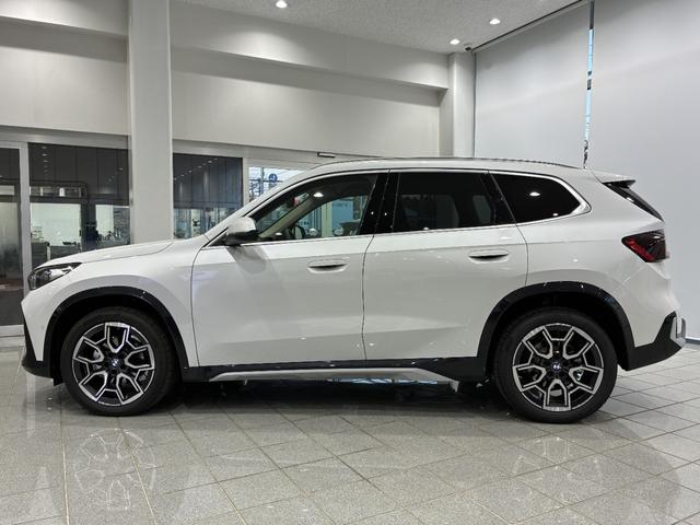X1 xDrive 20d xライン 全国2年保証 レザーシート パワーリアゲート 19インチアルミホイール LEDヘッドライト ETC ACC(5枚目)
