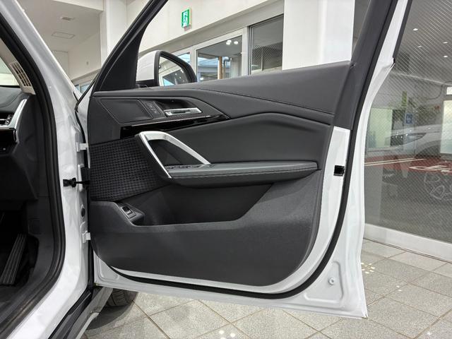 X1 xDrive 20d xライン 全国2年保証 レザーシート パワーリアゲート 19インチアルミホイール LEDヘッドライト ETC ACC(31枚目)