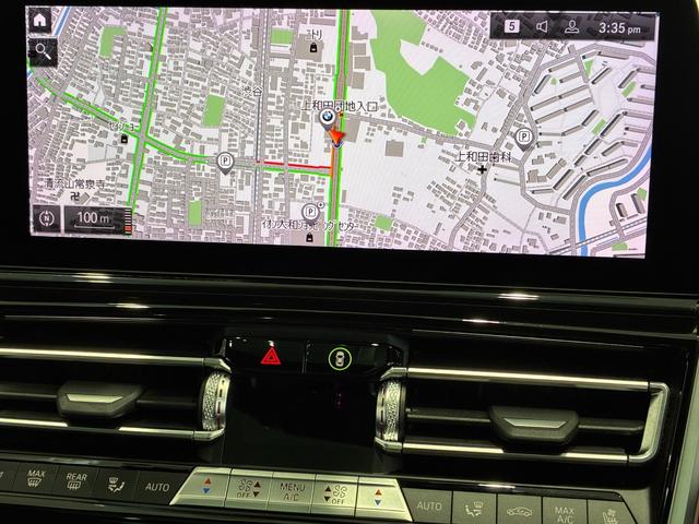 8シリーズ M850i xDrive グランクーペ 全国2年保証 Mパフォーマンスパッケージ ガラスサンルーフ フルセグTVチューナー B&Wスピーカー レザーシート パワーリアゲート LEDヘッドライト 19インチアルミホイール ETC ACC(8枚目)