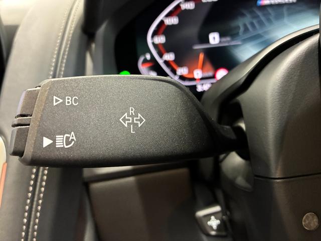 8シリーズ M850i xDrive グランクーペ 全国2年保証 Mパフォーマンスパッケージ ガラスサンルーフ フルセグTVチューナー B&Wスピーカー レザーシート パワーリアゲート LEDヘッドライト 19インチアルミホイール ETC ACC(16枚目)