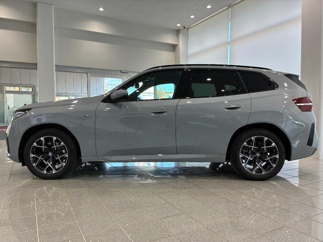 X3 20d xDrive Mスポーツ 全国2年保証 ハーマンカードンスピーカー パノラマガラスサンルーフ レザーシート フルセグTVチューナー 19インチアルミホイール LEDヘッドライト ETC ACC(5枚目)