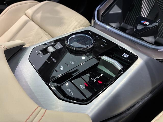 X3 20d xDrive Mスポーツ 全国2年保証 ハーマンカードンスピーカー パノラマガラスサンルーフ レザーシート フルセグTVチューナー 19インチアルミホイール LEDヘッドライト ETC ACC(7枚目)