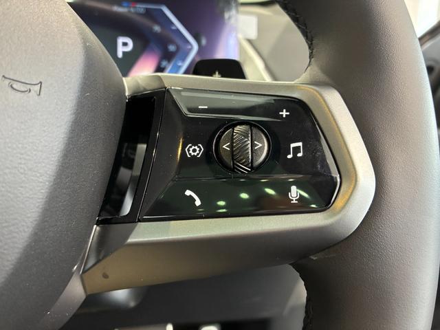 X3 20d xDrive Mスポーツ 全国2年保証 ハーマンカードンスピーカー パノラマガラスサンルーフ レザーシート フルセグTVチューナー 19インチアルミホイール LEDヘッドライト ETC ACC(12枚目)