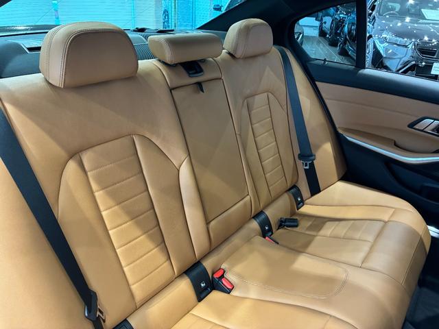 リヤシートはＩＳＯ　ＦＩＸ対応でチャイルドシートの脱着も簡単