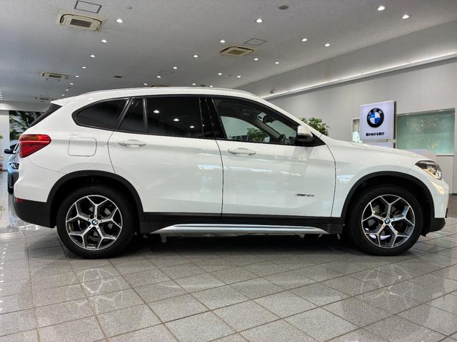 Ｘ１ ｘＤｒｉｖｅ　１８ｄ　ｘライン　ハーフレザーシート　リアバックカメラ　ＬＥＤヘッドライト　１８インチアルミホイール　ＥＴＣ（4枚目）