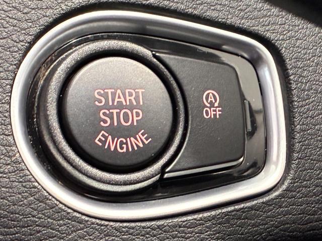 Ｘ１ ｘＤｒｉｖｅ　１８ｄ　ｘライン　ハーフレザーシート　リアバックカメラ　ＬＥＤヘッドライト　１８インチアルミホイール　ＥＴＣ（19枚目）