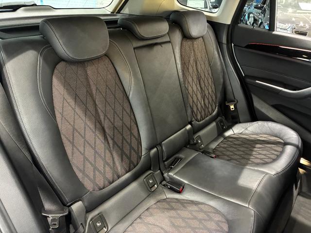 Ｘ１ ｘＤｒｉｖｅ　１８ｄ　ｘライン　ハーフレザーシート　リアバックカメラ　ＬＥＤヘッドライト　１８インチアルミホイール　ＥＴＣ（22枚目）