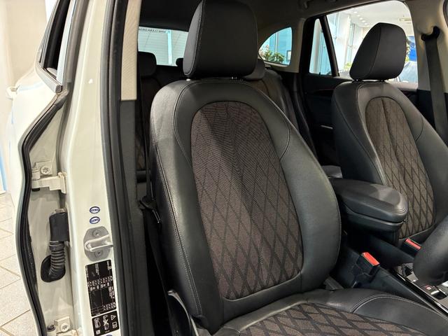 Ｘ１ ｘＤｒｉｖｅ　１８ｄ　ｘライン　ハーフレザーシート　リアバックカメラ　ＬＥＤヘッドライト　１８インチアルミホイール　ＥＴＣ（23枚目）