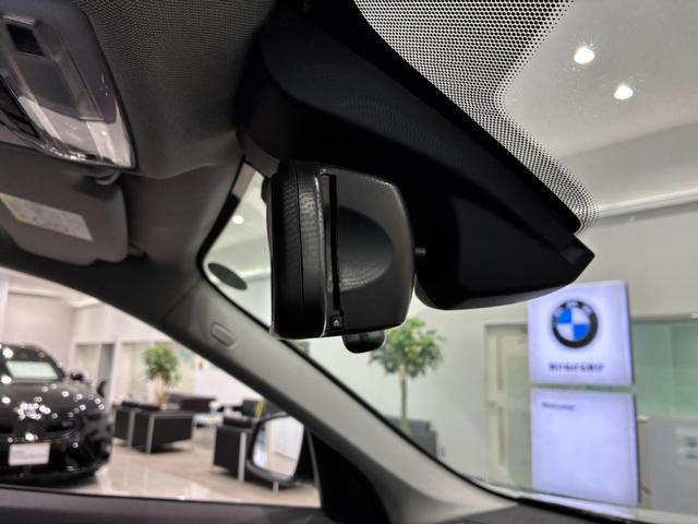 Ｘ１ ｘＤｒｉｖｅ　１８ｄ　ｘライン　ハーフレザーシート　リアバックカメラ　ＬＥＤヘッドライト　１８インチアルミホイール　ＥＴＣ（28枚目）