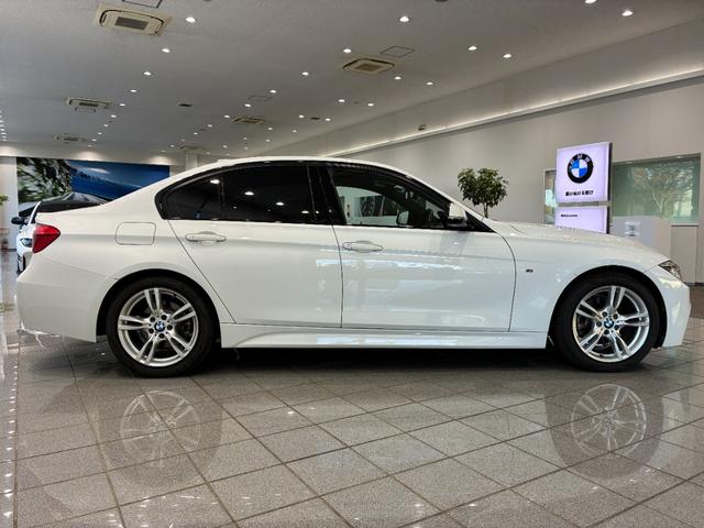 3シリーズ 318i Mスポーツ ハーフレザーシート リアバックカメラ LEDヘッドライト 18インチアルミホイール ACC ETC(4枚目)