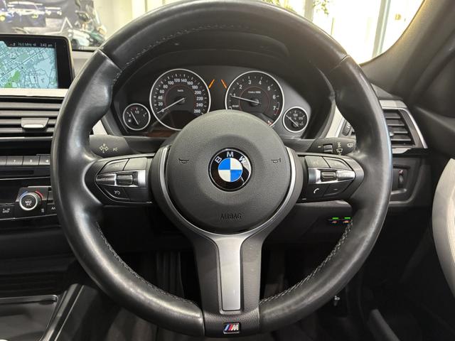 3シリーズ 318i Mスポーツ ハーフレザーシート リアバックカメラ LEDヘッドライト 18インチアルミホイール ACC ETC(14枚目)