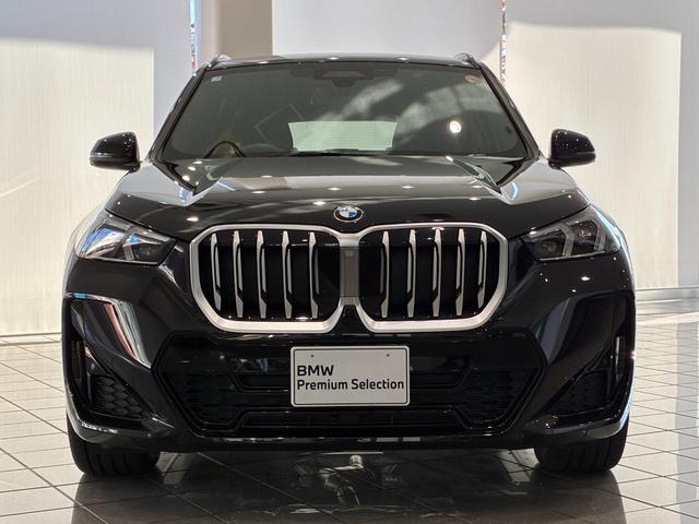 Ｘ１ ｘＤｒｉｖｅ　２０ｄ　Ｍスポーツ　全国２年保証　　パワーリアゲート　ＬＥＤヘッドライト　１９インチアルミホイール　ＥＴＣ　ＡＣＣ（2枚目）