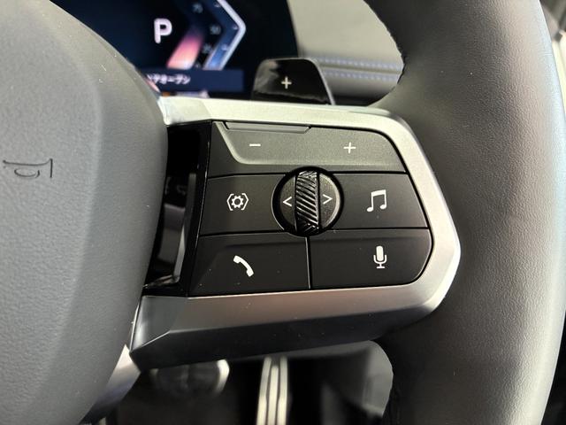 Ｘ１ ｘＤｒｉｖｅ　２０ｄ　Ｍスポーツ　全国２年保証　　パワーリアゲート　ＬＥＤヘッドライト　１９インチアルミホイール　ＥＴＣ　ＡＣＣ（28枚目）