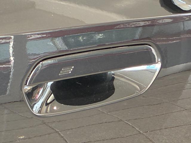 Ｘ１ ｘＤｒｉｖｅ　２０ｄ　Ｍスポーツ　全国２年保証　　パワーリアゲート　ＬＥＤヘッドライト　１９インチアルミホイール　ＥＴＣ　ＡＣＣ（37枚目）