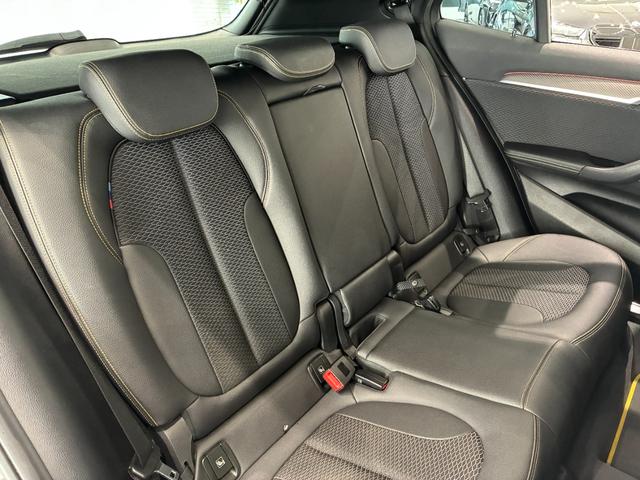X2 xDrive 20d MスポーツX アドバンスドアクティブセーフティパッケージ コンフォートパッテージ ヘッドアップディスプレイ(12枚目)