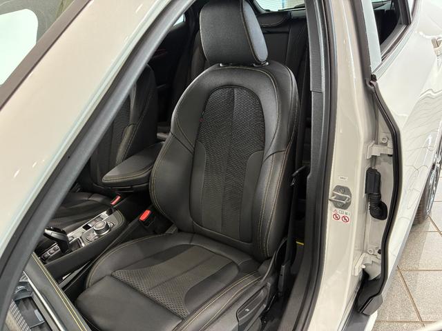 X2 xDrive 20d MスポーツX アドバンスドアクティブセーフティパッケージ コンフォートパッテージ ヘッドアップディスプレイ(13枚目)