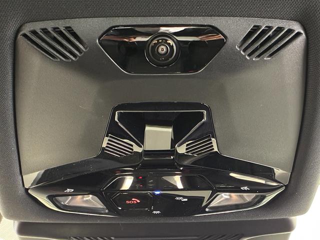 1シリーズ 120 Mスポーツ アルカンタラヴェガンザコンビ電動リアゲートシートヒーター(20枚目)