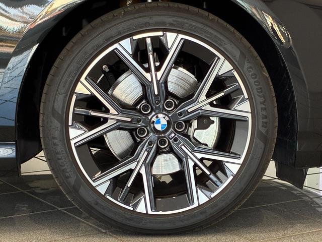 1シリーズ 120 Mスポーツ アルカンタラヴェガンザコンビ電動リアゲートシートヒーター(38枚目)