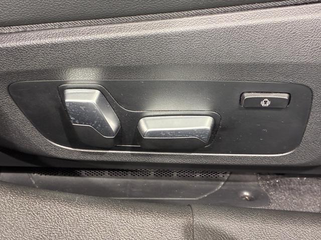 3シリーズ 318i Mスポーツ LEDヘッドライトETC(12枚目)