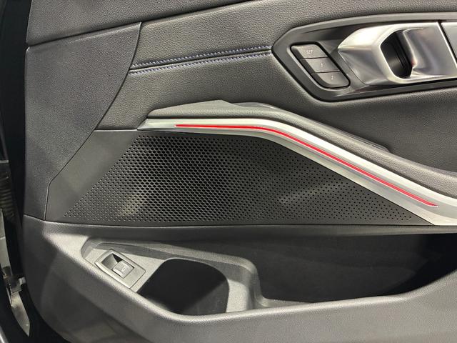 3シリーズ 318i Mスポーツ LEDヘッドライトETC(36枚目)