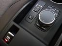 I ドライブコントローラー、モニターの操作はこのコントローラーで行いナビやラジオ、車両状況の把握や点検時期の把握までいろいろなことができます。
