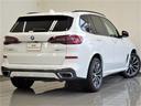 納車前点検では100項目にも上るポイントを徹底的にチェック。エンジン、トランスミッション、電気系統やコンピュータ・システムなども詳細に点検。BMW純正部品だけを使用し整備致します。