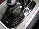 弊社ではプロの厳しいチェックを受けた厳選した中古車のみを販売しております。さらに、第3者機関のGoo鑑定も行なうことでお客様にとっても公平性を持ってご覧いただくことができます。