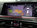 リヤビューカメラはガイドライン付き ハンドル操作に応じて進行方向を示してくれます。車庫入れもスムーズです。
