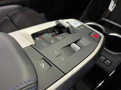 ２年間、走行距離無制限の安心保証ＢＭＷ　Ｐｒｅｍｉｕｍ　Ｓｅｌｅｃｔｉｏｎです。お客様のＢＭＷライフを手厚くサポート致します。お気軽にお問い合わせください。無料電話　００７８−６０４２−１２３１ 7