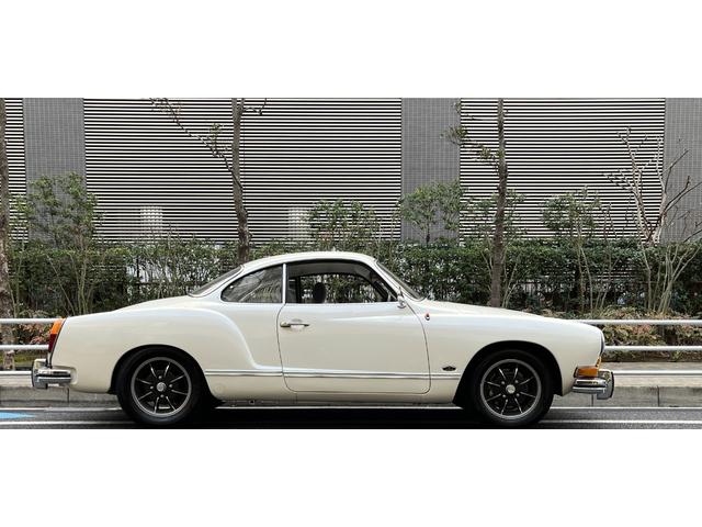 カルマンギア 　１９７４年モデルディーラー車　内外装エンジンミッションレストア済（3枚目）